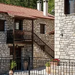 Gasthof Amadryades Karpenísion