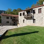 Amadryades 3* Karpenísion