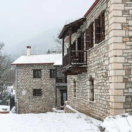 Amadryades كاربينيسي