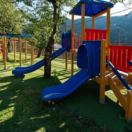 بيت ضيافة Amadryades 3*